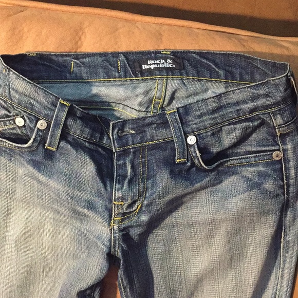 Jeans - Picture 2 of 5